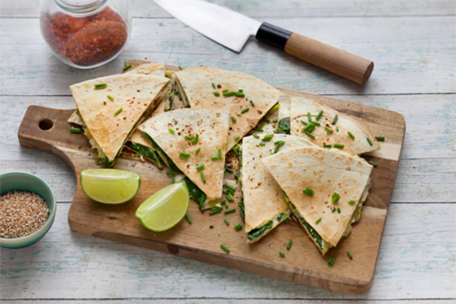 Quesadillas aux épinards, oignons et feta